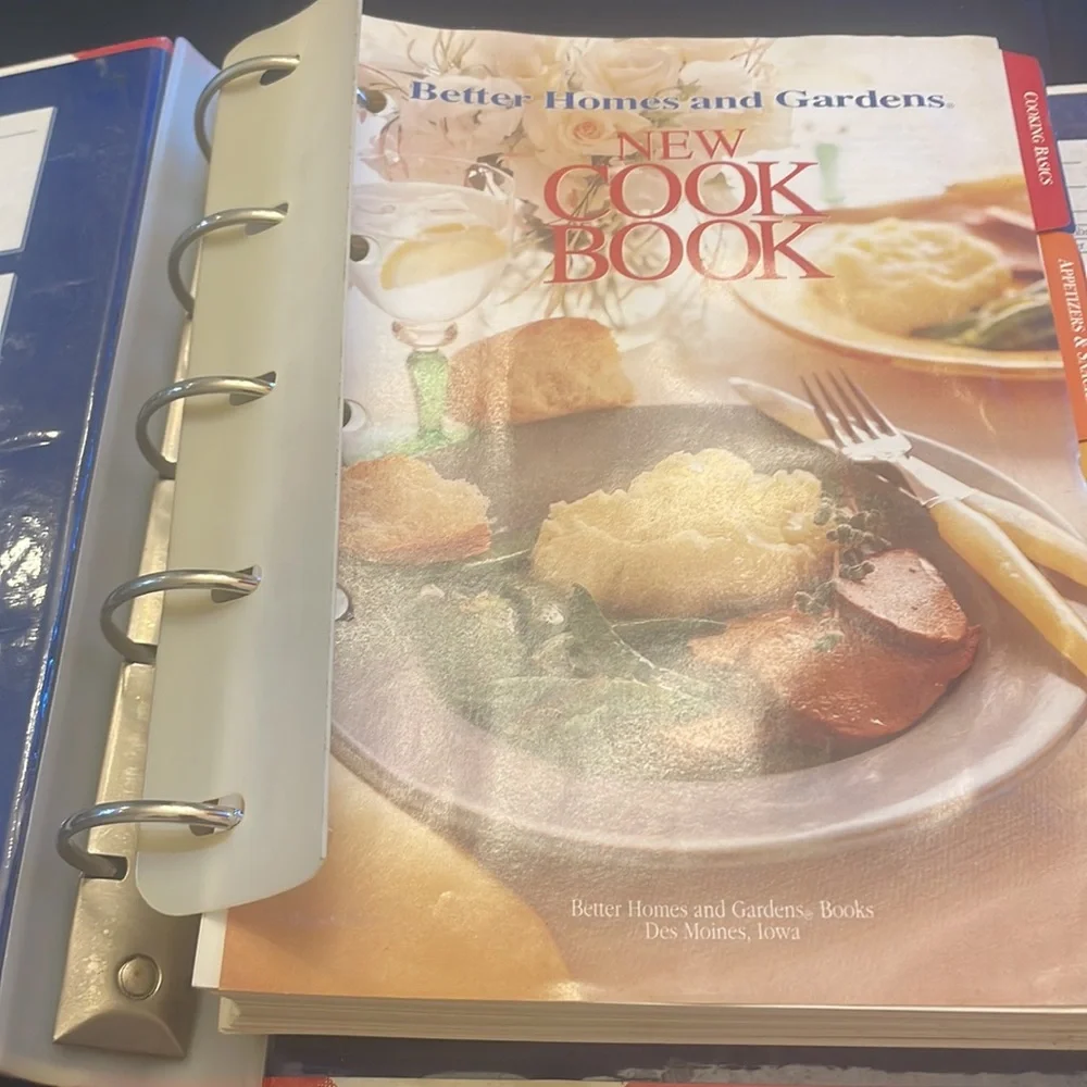 Vintage Better Homes and Gardens Binder Addition!